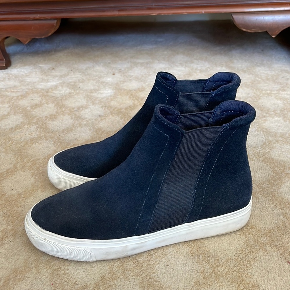 Gap high tops